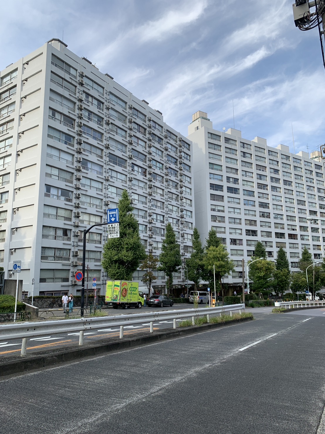 湯島ハイタウンB棟